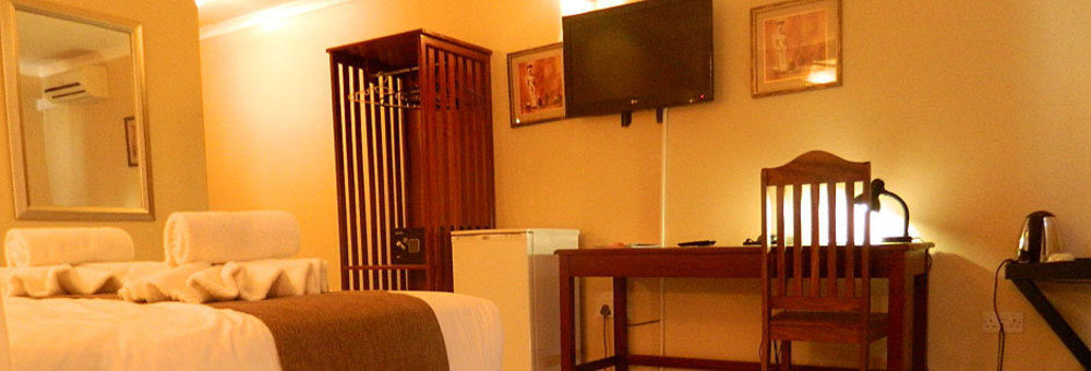 Kwalape Safari Lodge Kasane Exteriör bild