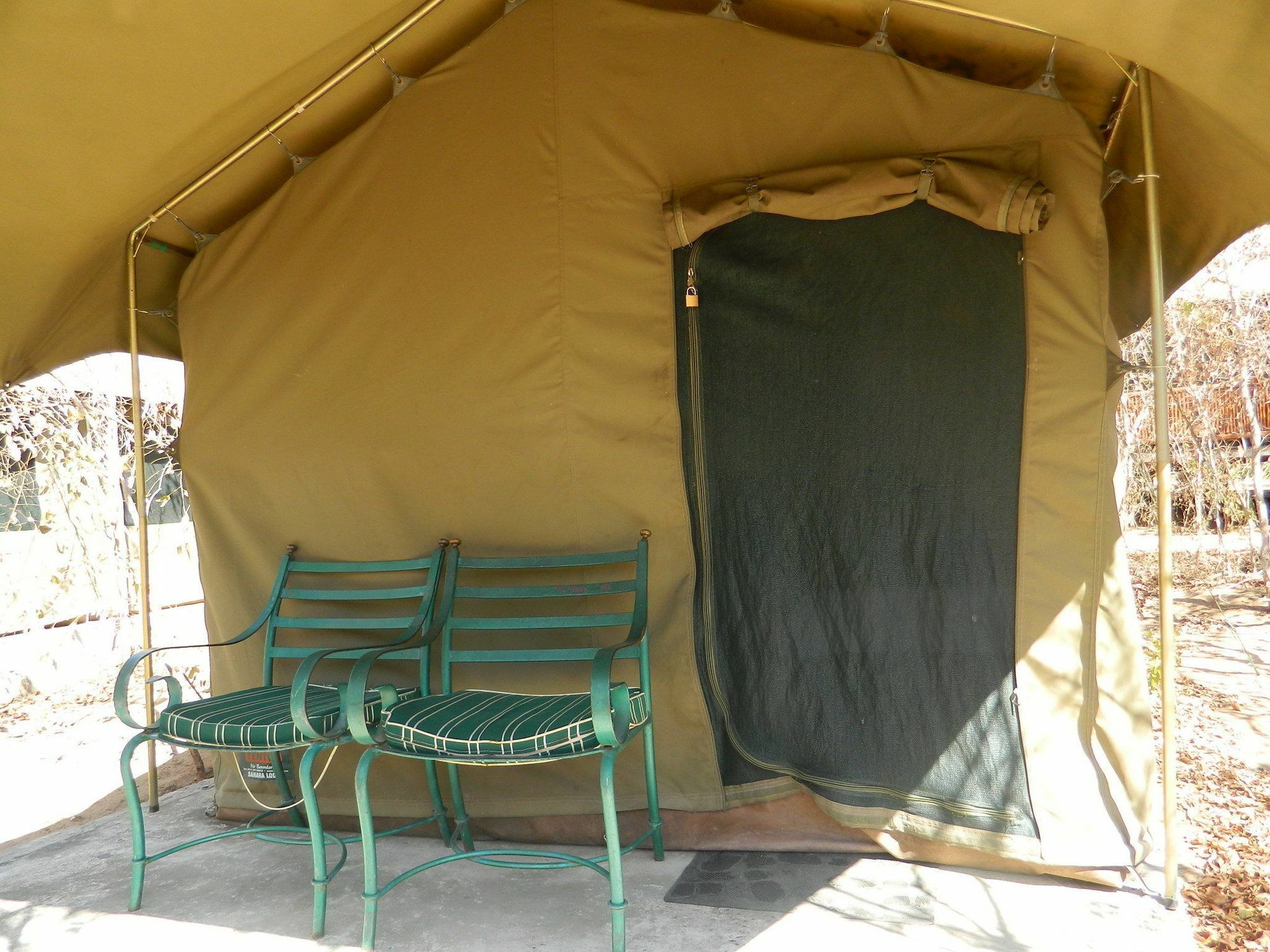 Kwalape Safari Lodge Kasane Exteriör bild